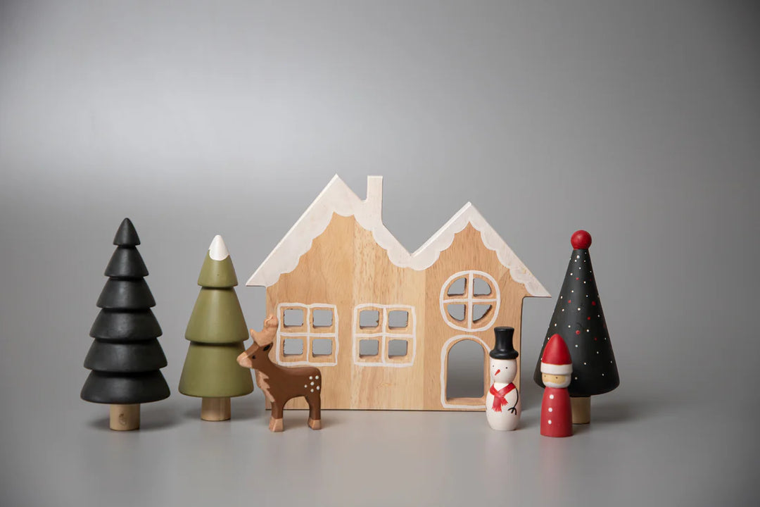 BIRCH & BUG Gingerbread House Christmas Playset