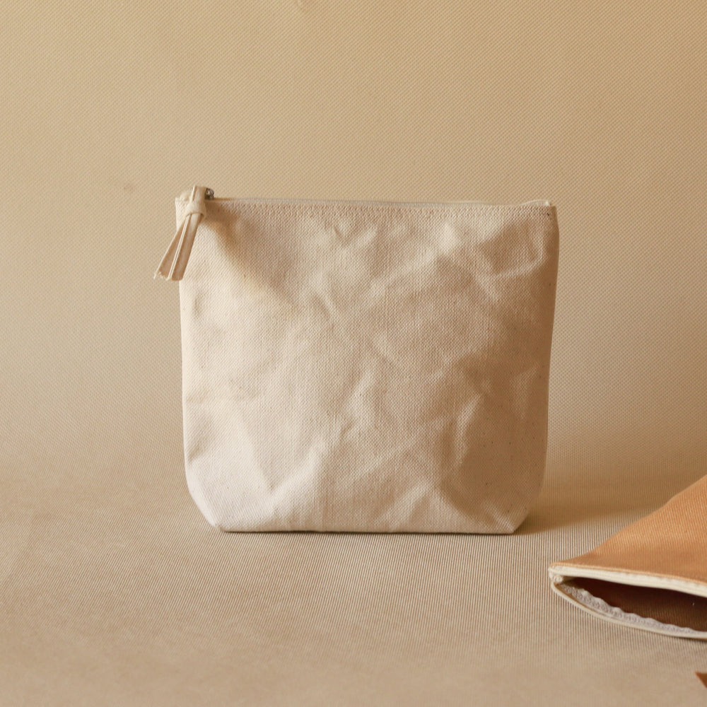 Akiiko Tall Bun Pouch