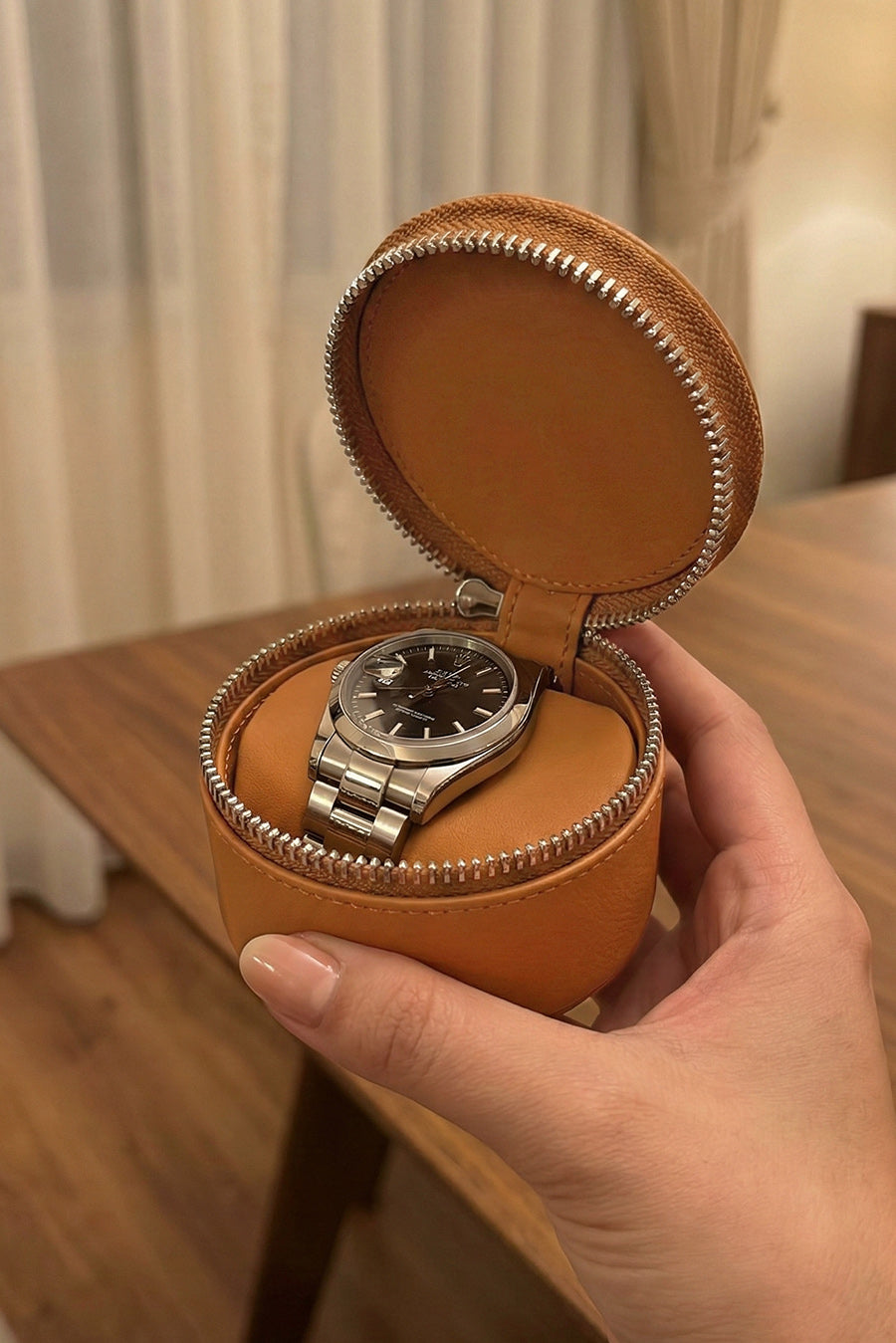 Rogate Medium Vegan Leather Watch Case 