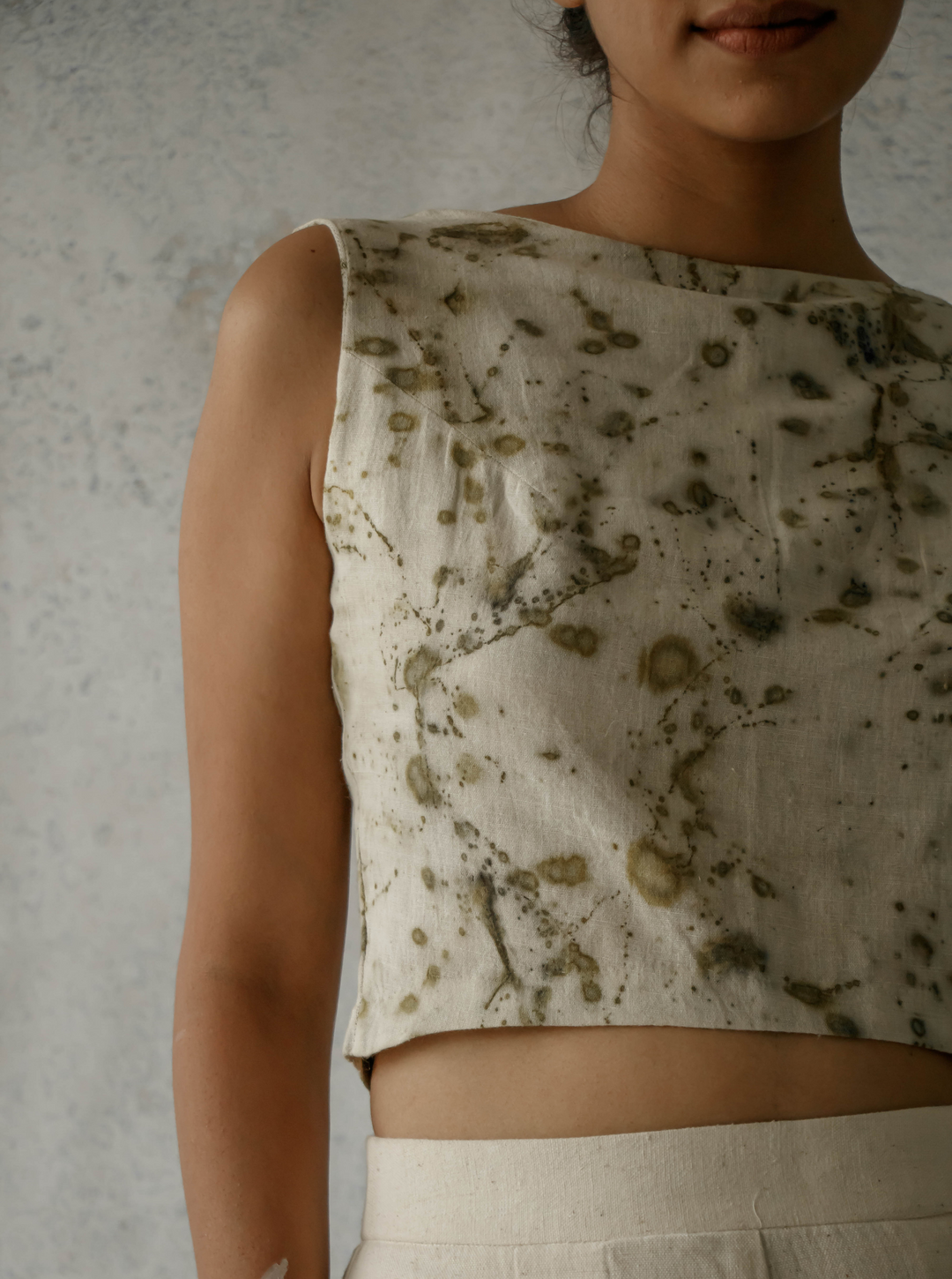 Unborn Studio Bits of green - Tie-back top