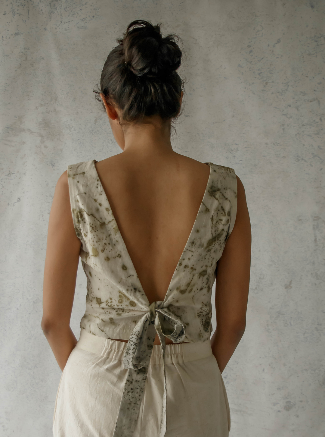 Unborn Studio Bits of green - Tie-back top