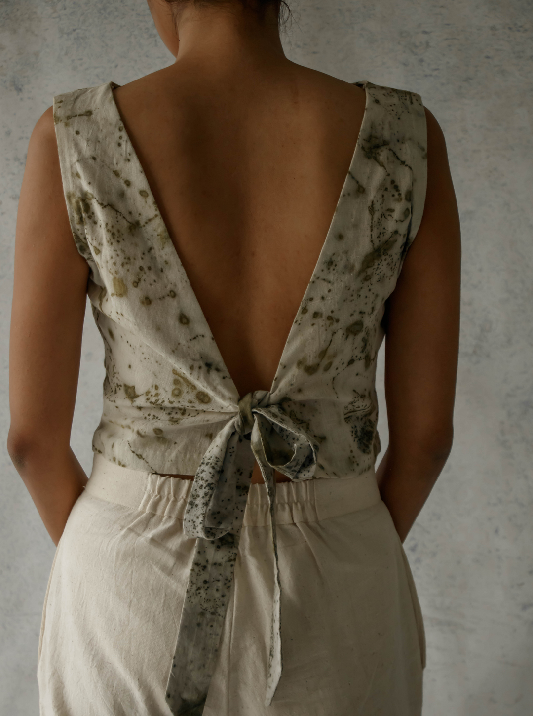 Unborn Studio Bits of green - Tie-back top