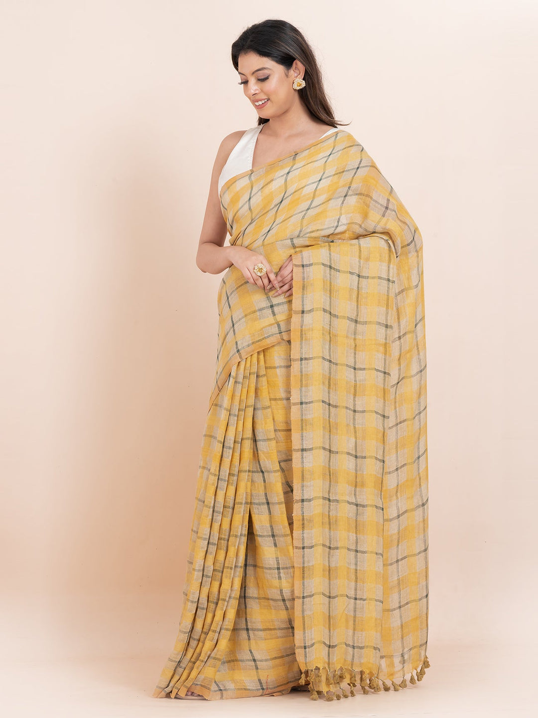 OCAU Caramel Bliss - Pure Linen Checkered Saree With Blouse Piece l Tan