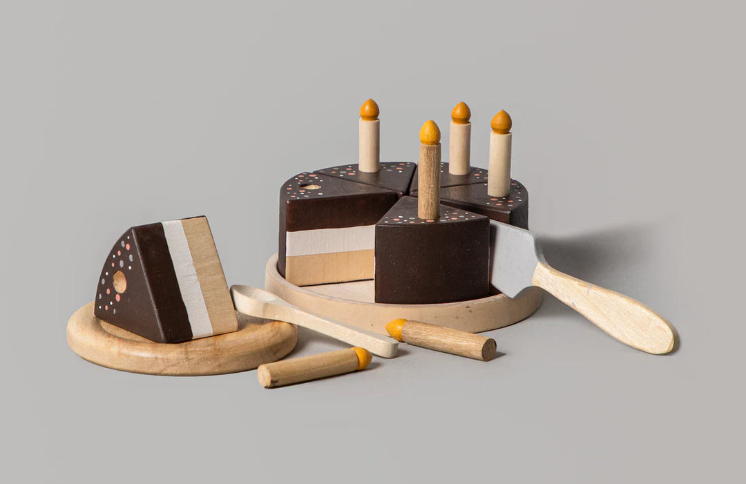 BIRCH & BUG Party Cake PlaySet - 18 pieces