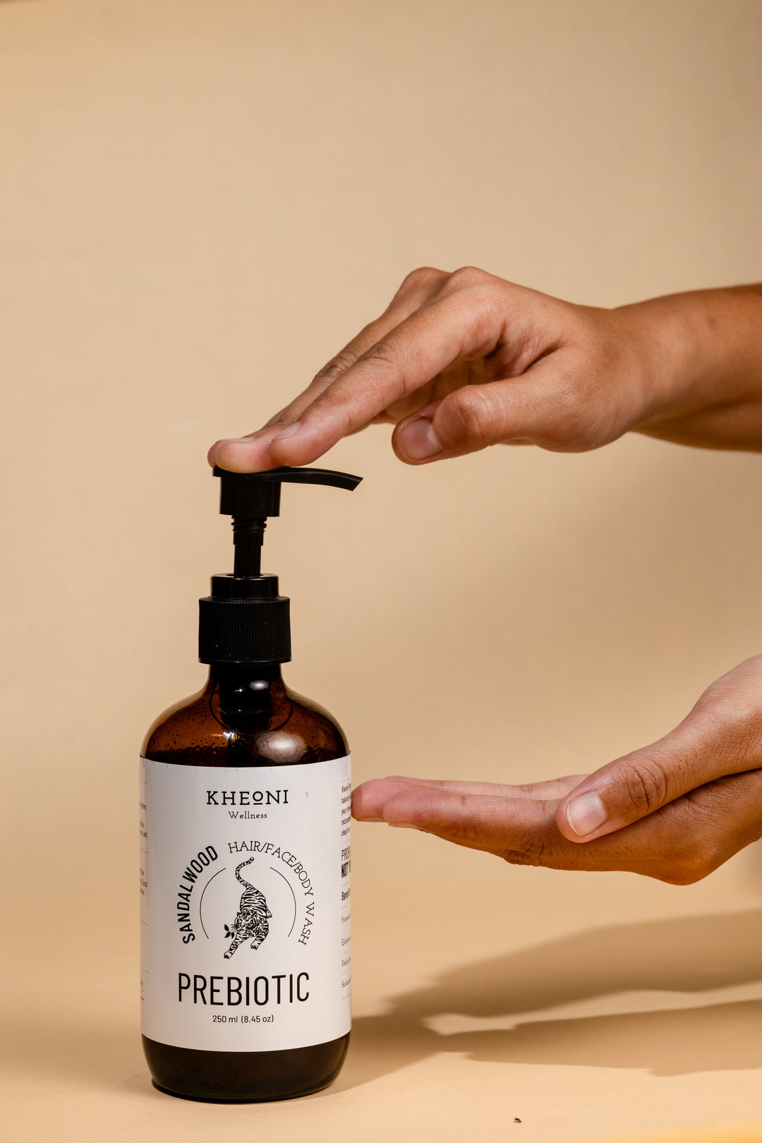 Kheoni Prebiotic Sandalwood | 3-in-1 Hair, Face & Body Wash