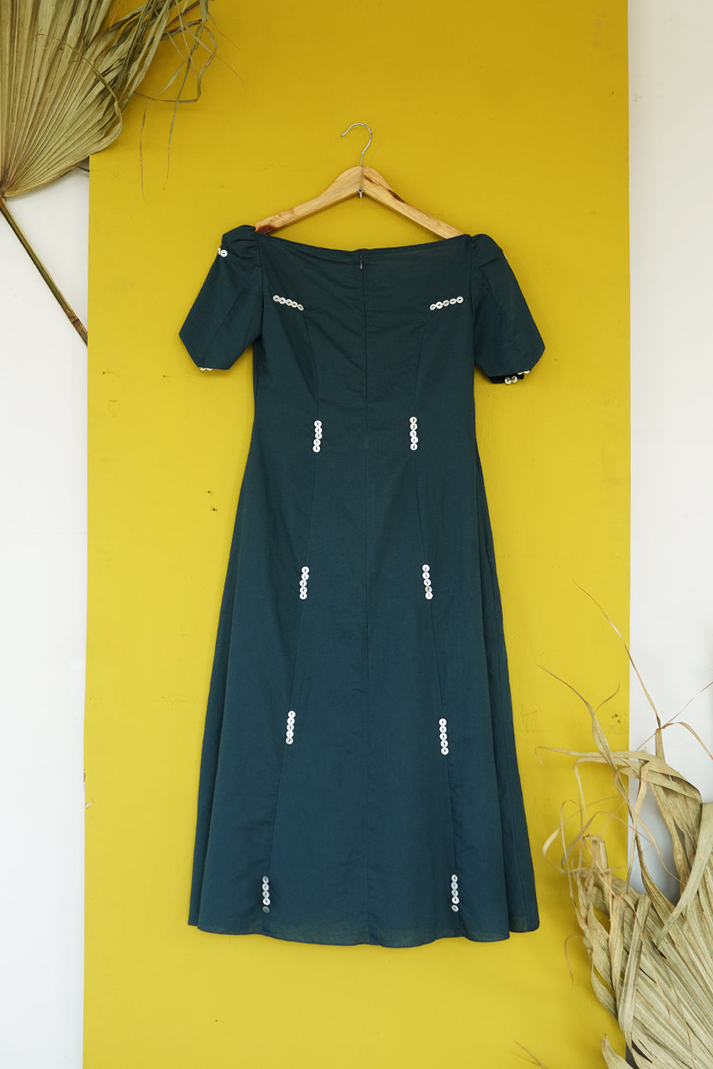 ITIDOR Gunnen Asymmetrical Kurti - Boat Neck, Padded Sleeves