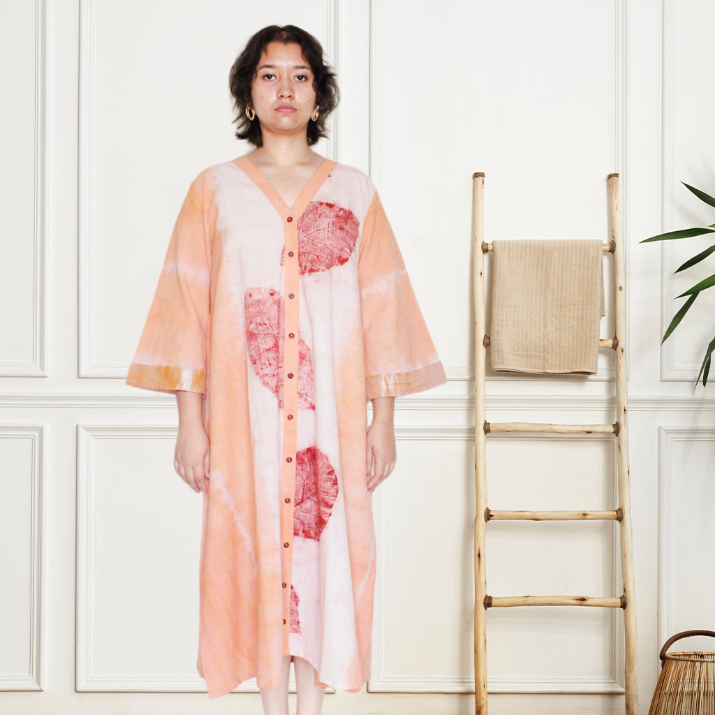 Bageeya “Rani Rang ” Natural Dyed Handcrafted Organic Cotton Button Down dress | Crafted with Sacred temple Manjishhta, Khakhra leaves