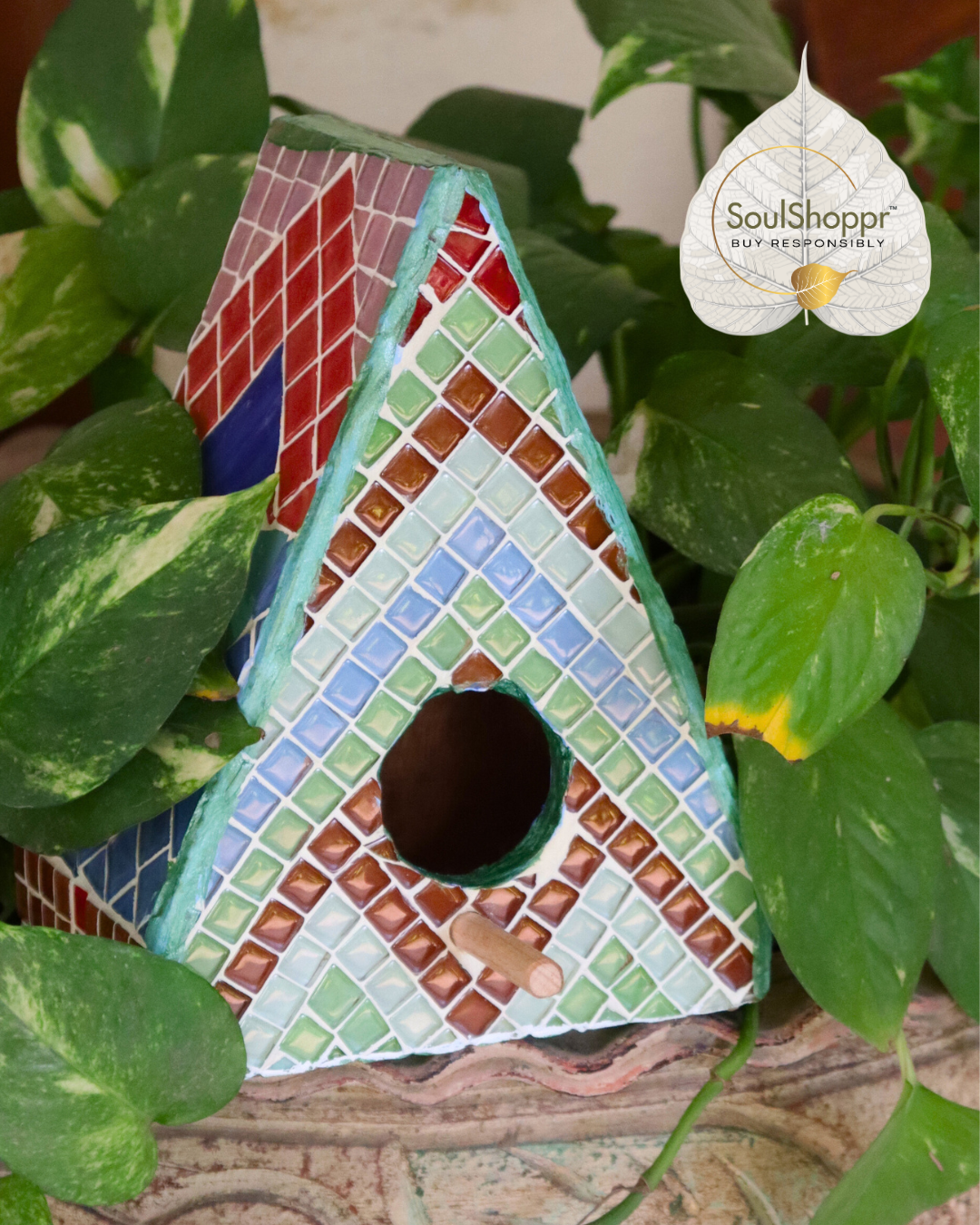 Handmade Pyramid Mosaic Bird House  |Outdoor Resting Place for Small Birds | Wooden Bird House | Yard, Garden & Outdoor Living | Bird & Wildlife Accessories |