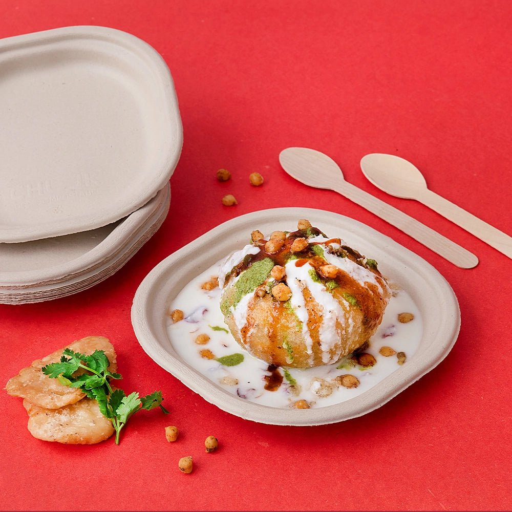 Chuk Chowpatty 7" (18 cm) Sugarcane Bagasse Disposable Plate - Pack of 2