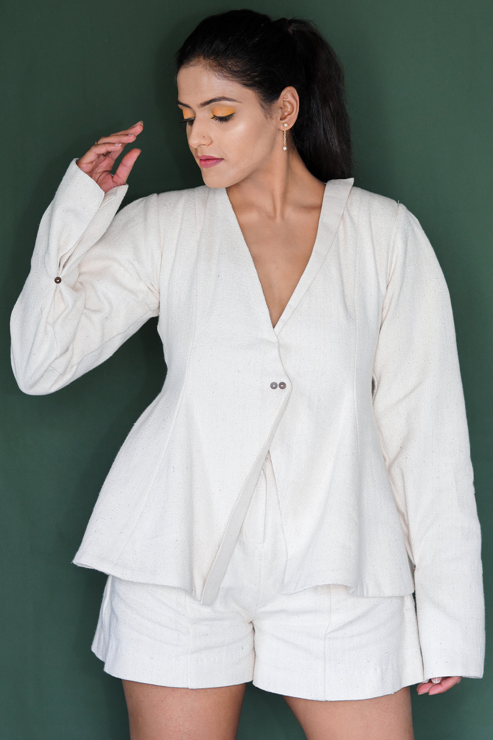ITIDOR Shashta Blazer - Detailed Back Overlayer