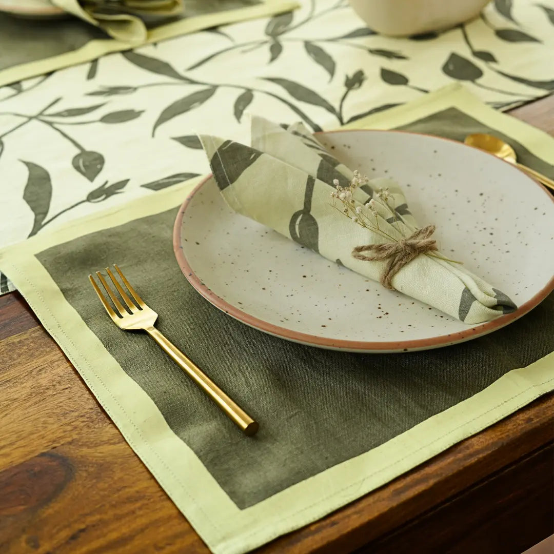 Pravaah Pahi table mats set