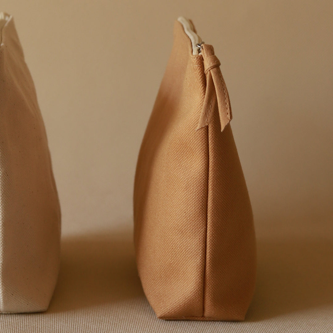 Akiiko Tall Bun Pouch
