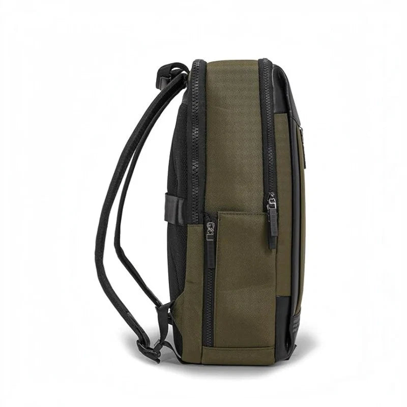 Eume  Gravitas 17L Laptop Backpack