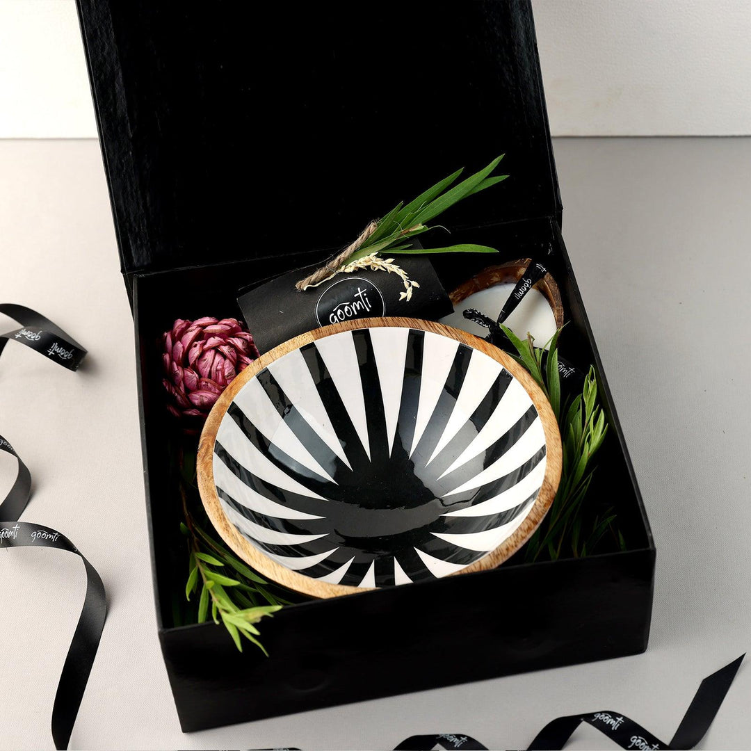 Goomti Mango Wood Bowl