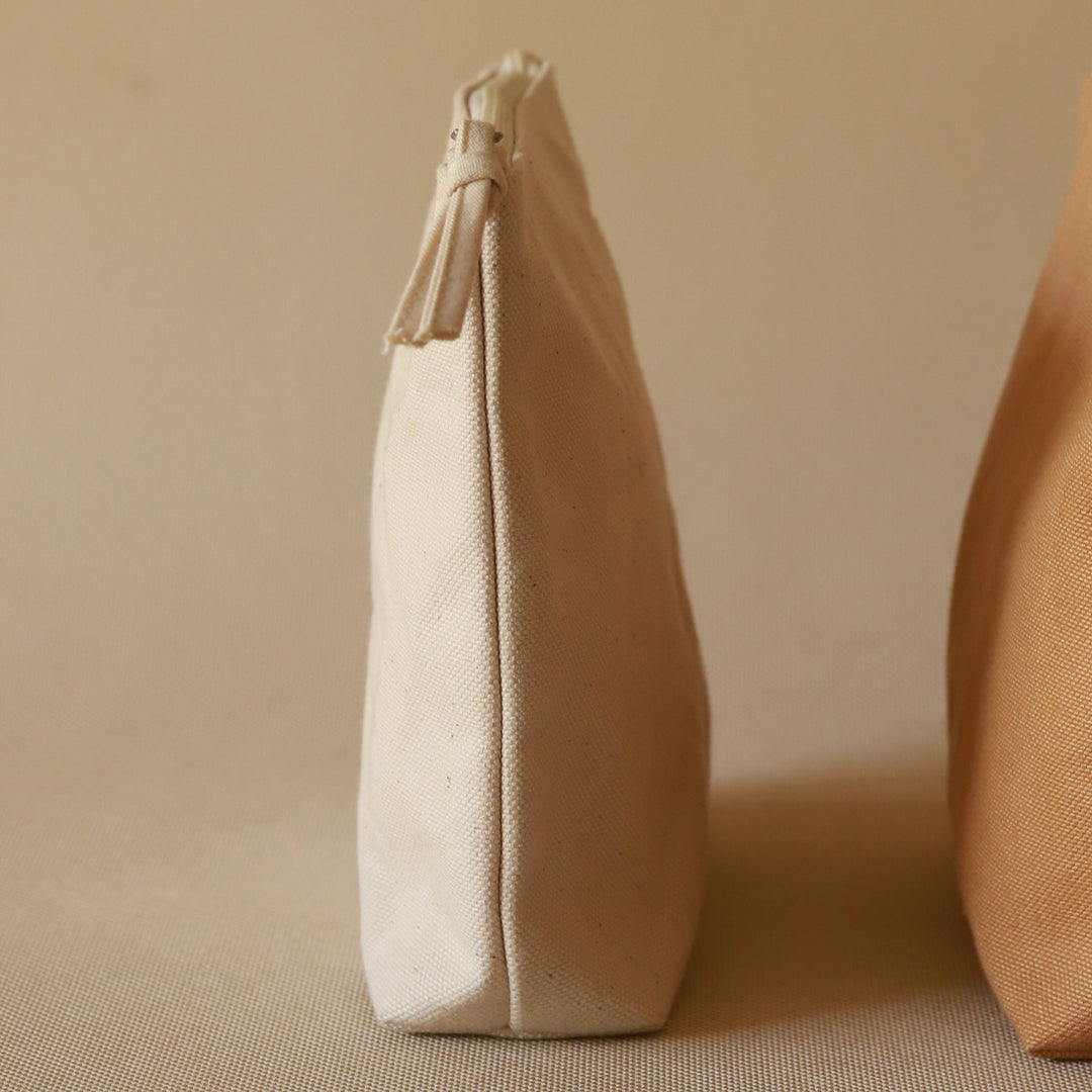 Akiiko Tall Bun Pouch
