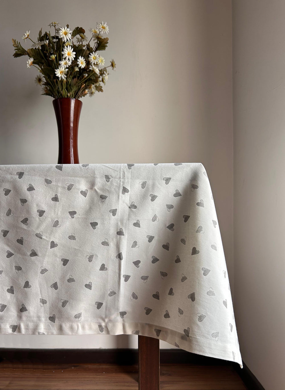 Country Village Premium White Printed Cotton Table Cloth with Heart Design