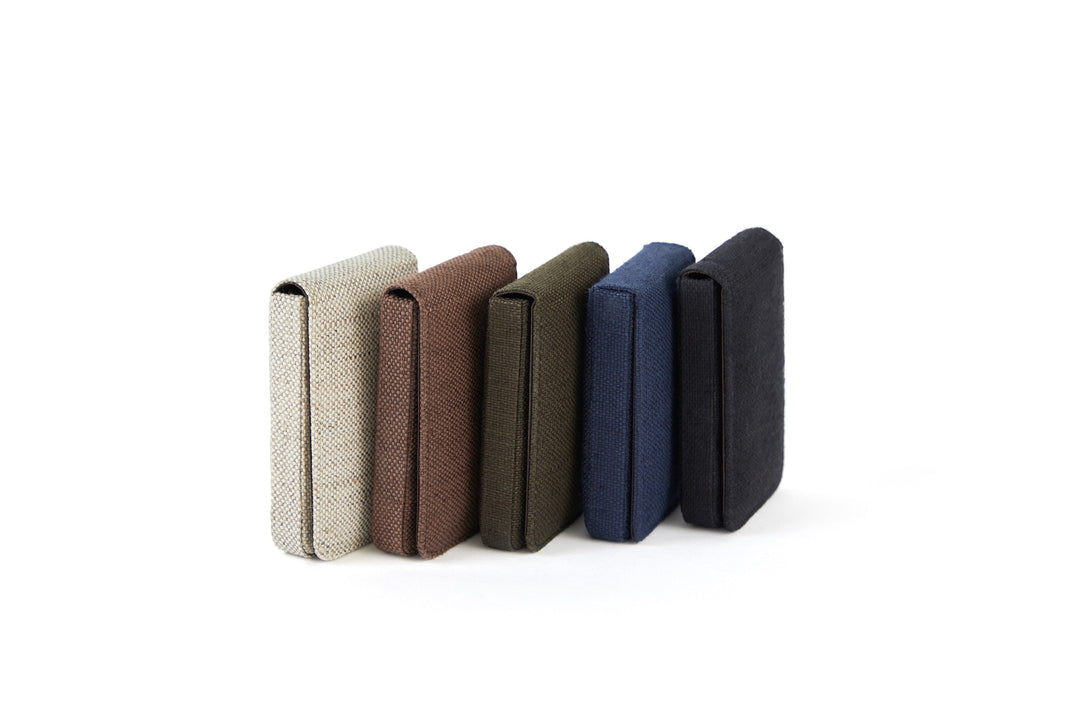 The Label GAIA Hemp Fliptop Vertical Card Holder