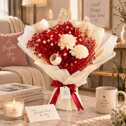 Rouge Amour – Red Dried Flower Bouquet