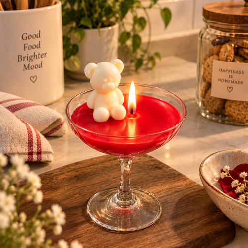 Teddy Rouge – Bear-Shaped Decorative Candle