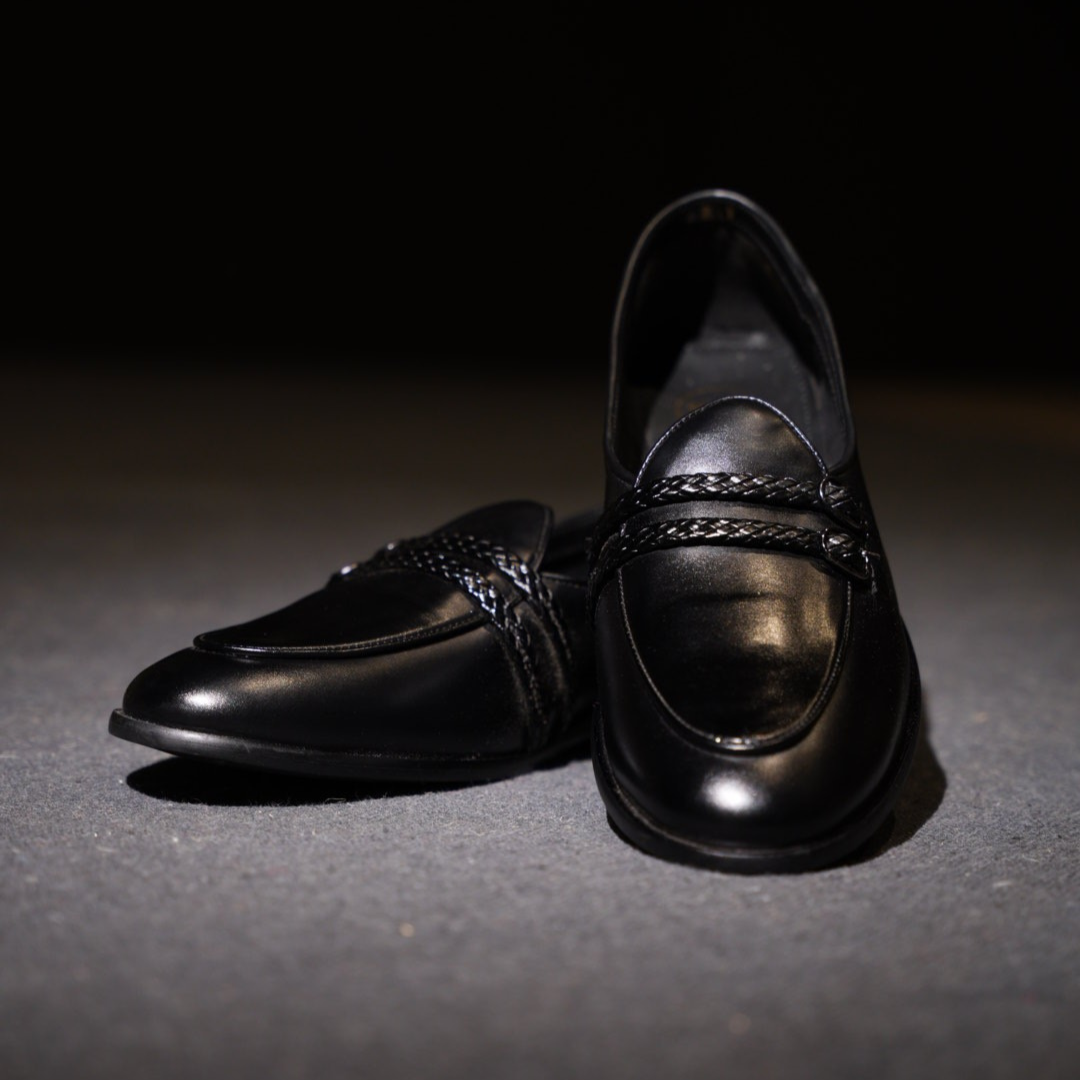 Monkstory Twin Braided-Bit Loafers – Black