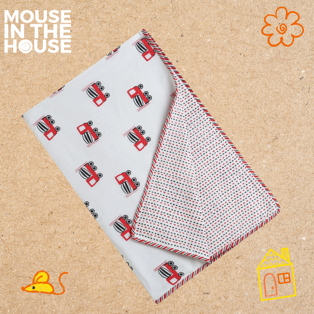 Mouse In The House Whirly Cement Mixer - Blanket