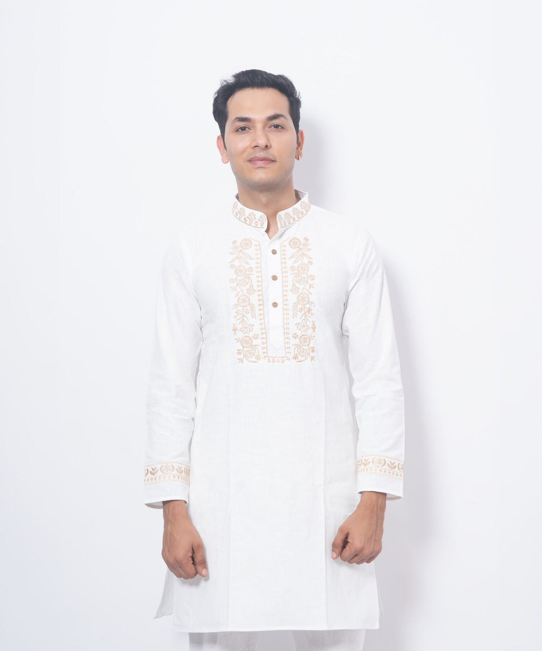 Elegant White Pushp Embroidered Kurta Set