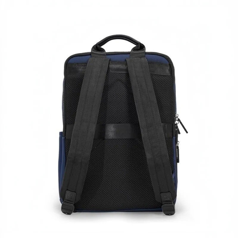Eume  Gravitas 17L Laptop Backpack