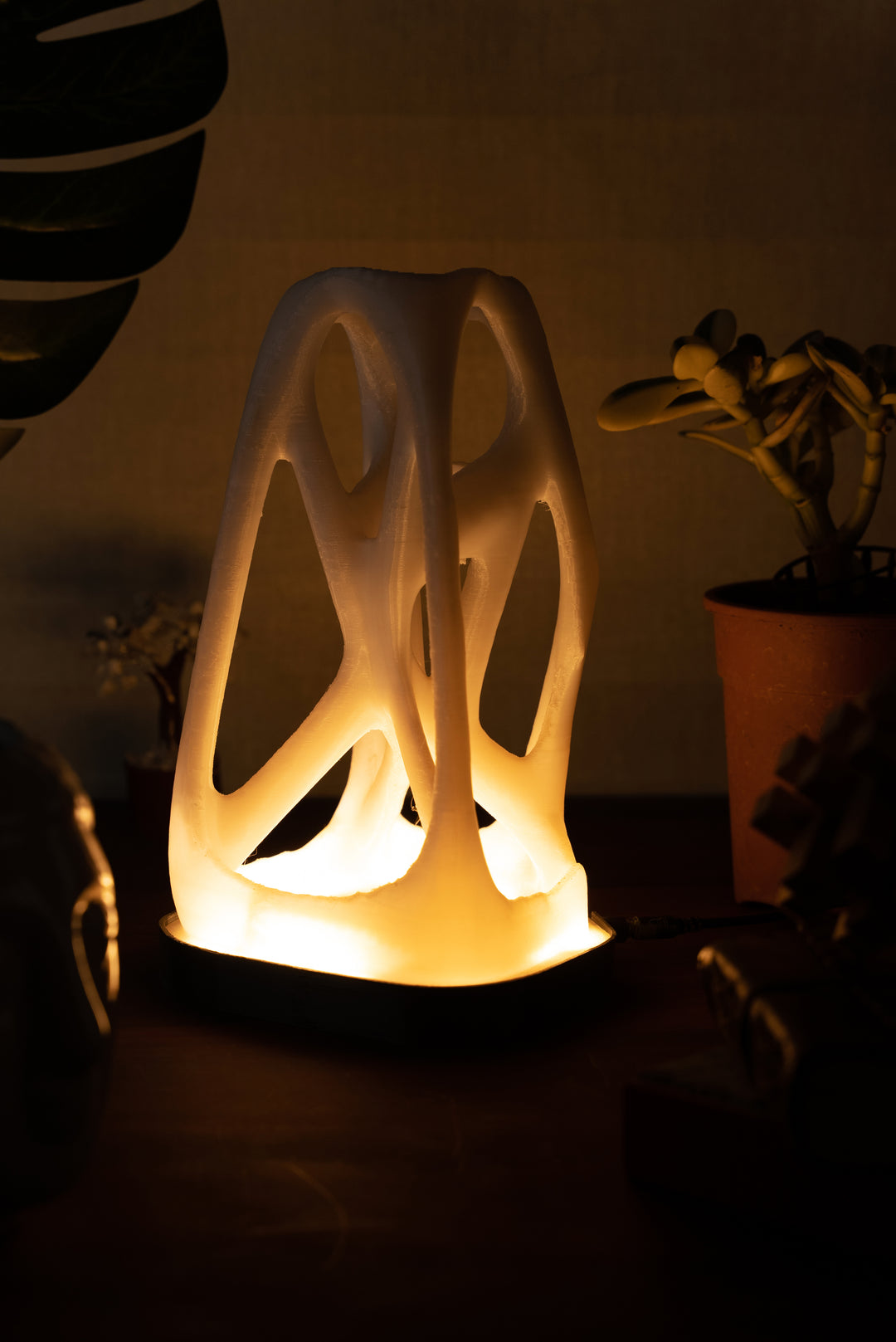 Snowy Hypercube Table Lamp | Designer LED Table Light