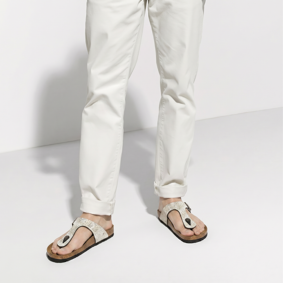 Pebble - White