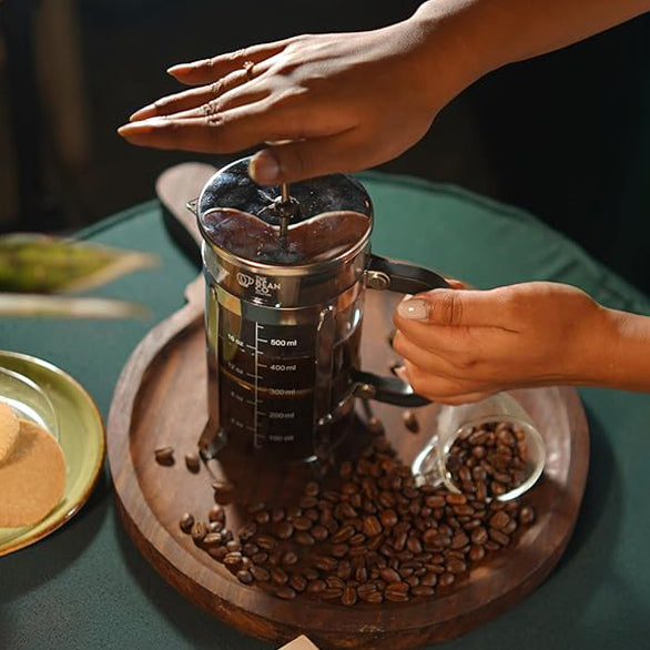 The Bean Co Roasters French Press Coffee Maker 600 ML | With 4 Level Filtration System | Heat Resistant Borosilicate Glass