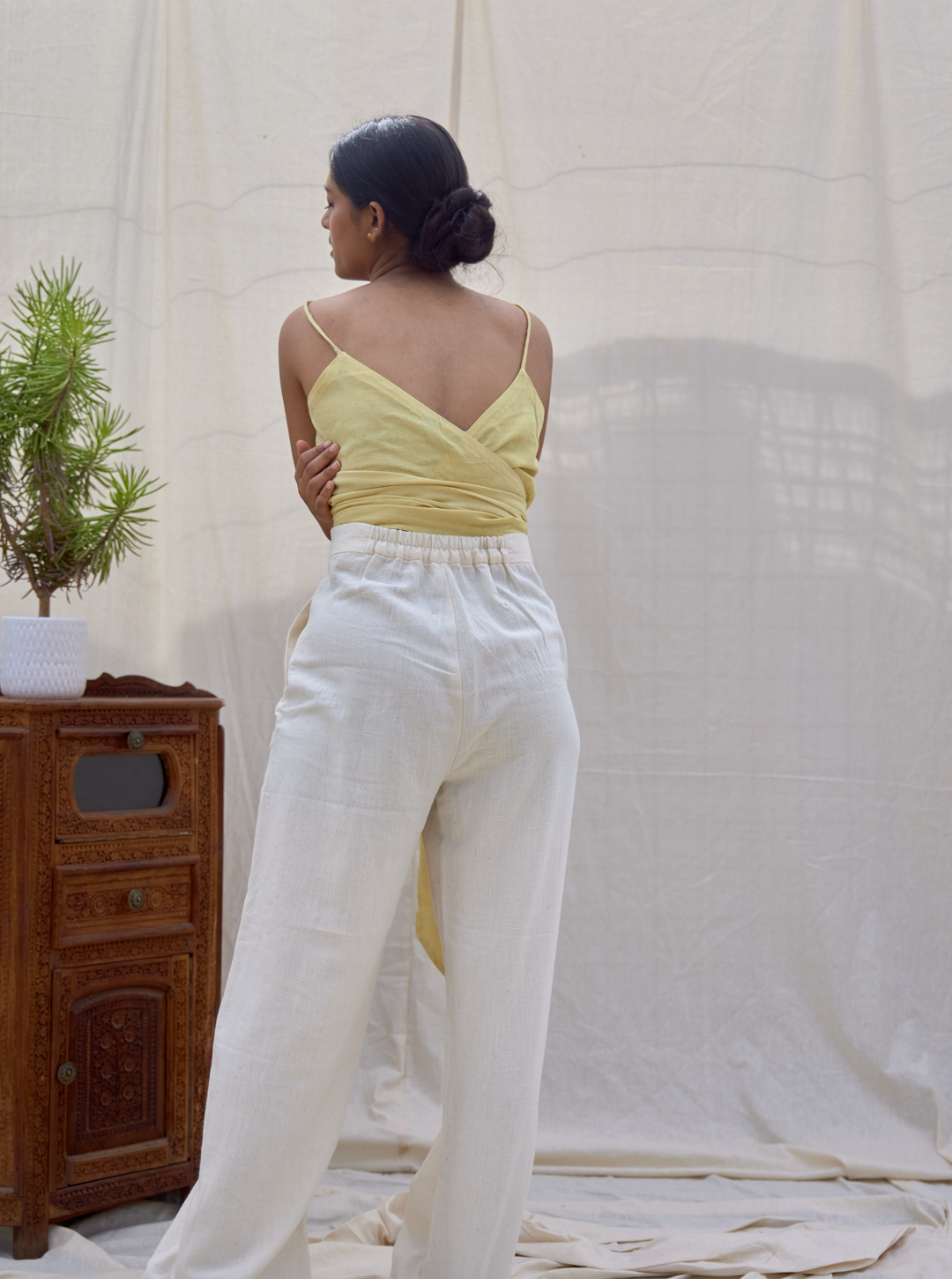 Unborn Studio Natural yellow - Tie-up Cami
