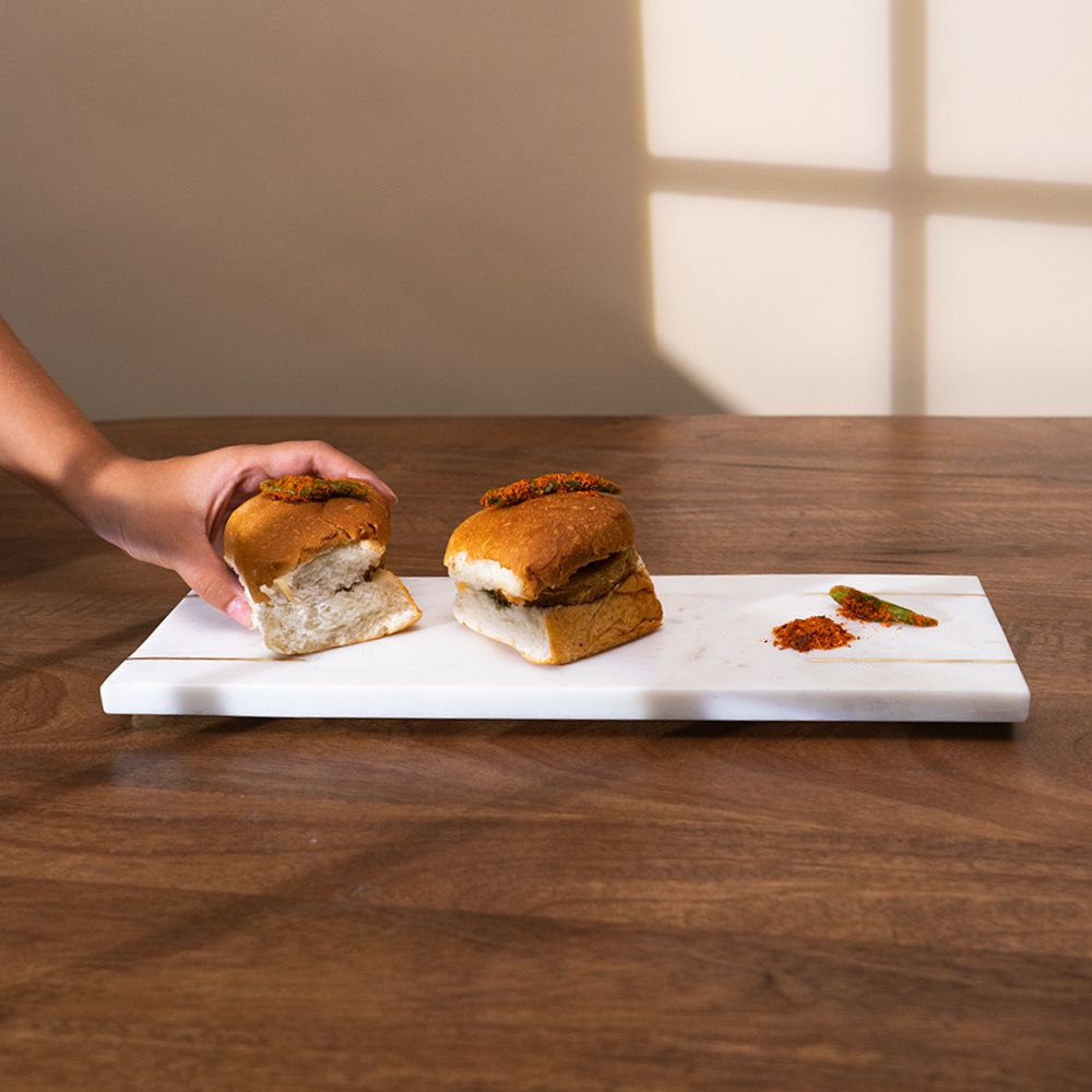 Muun Home Marble Tray With Gold Base