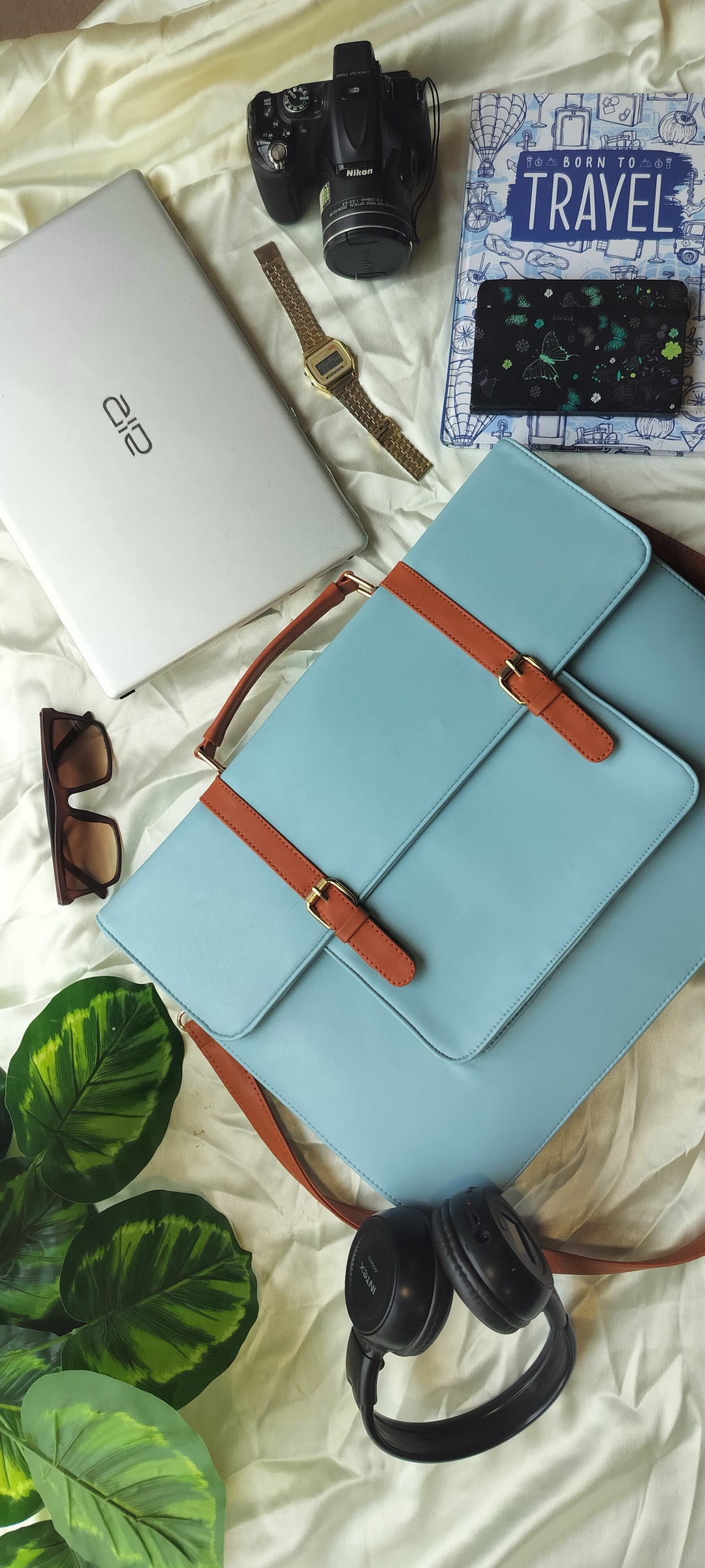 Verde Lakhsya Laptop Bag