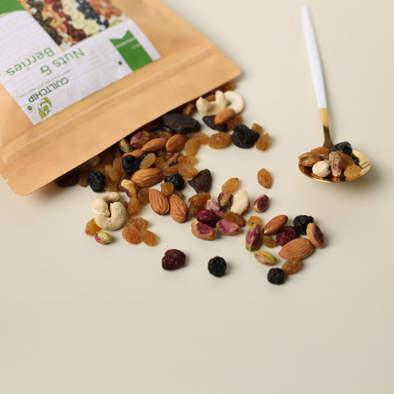 Premium Nuts & Berries Mix
