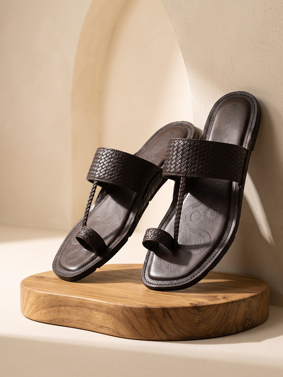 Yuvraj Brown Kolhapuri Chappal