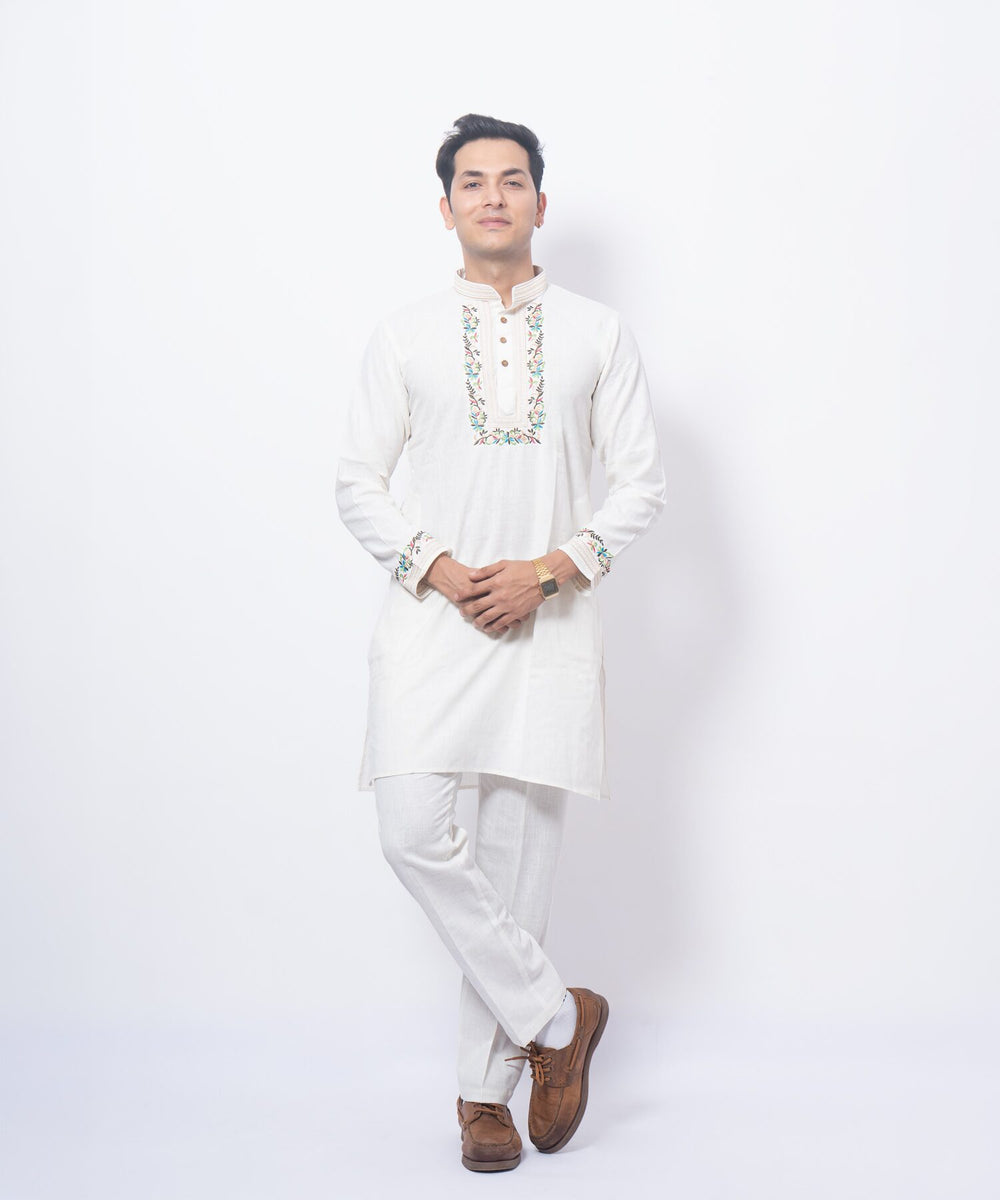 Feel Weaves Elegant White Phool Rang Embroidered Kurta Set