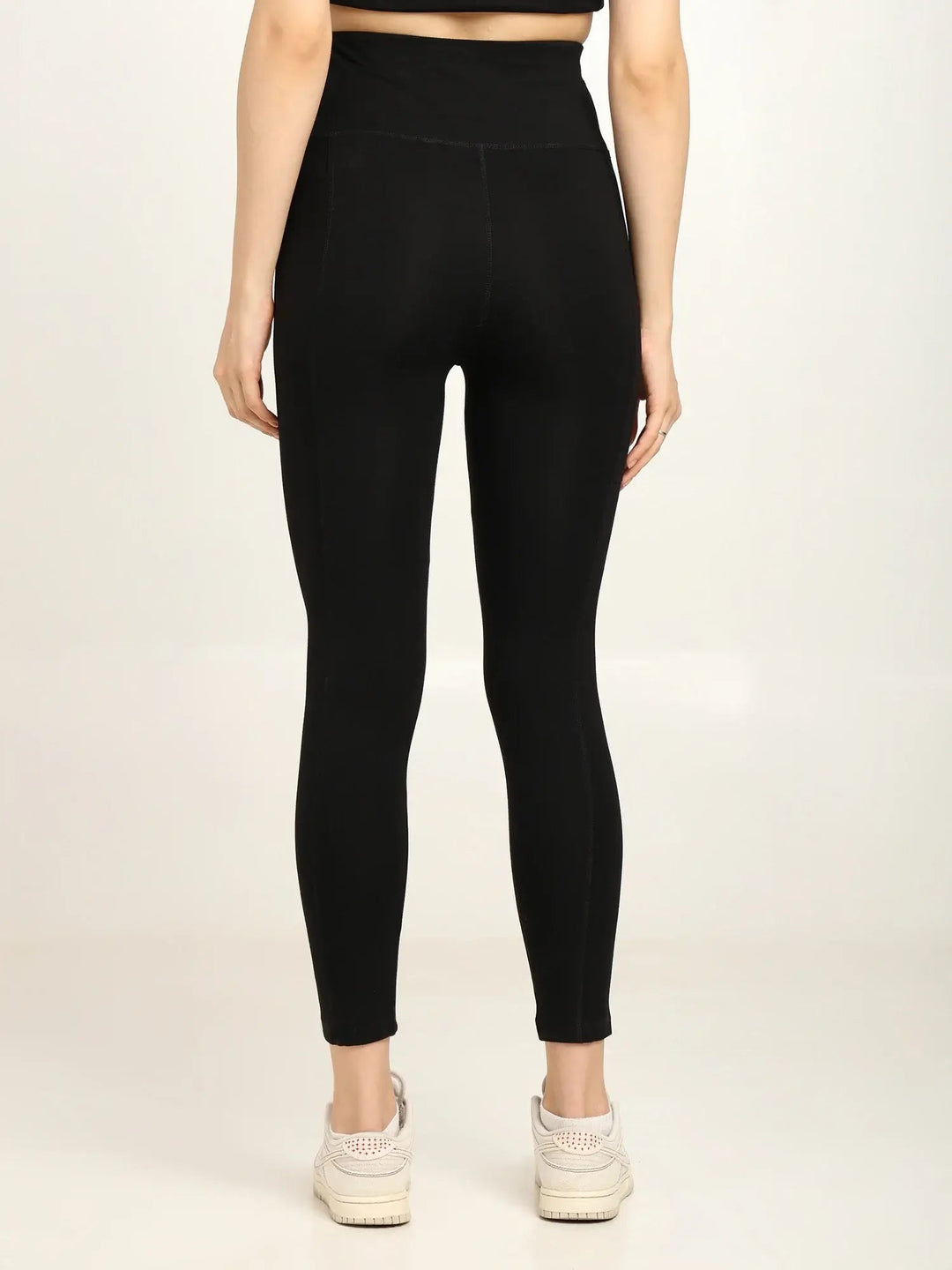 Women’s High-Waist Bamboo Black Yoga Pants with Side Pocket – Soft & Eco