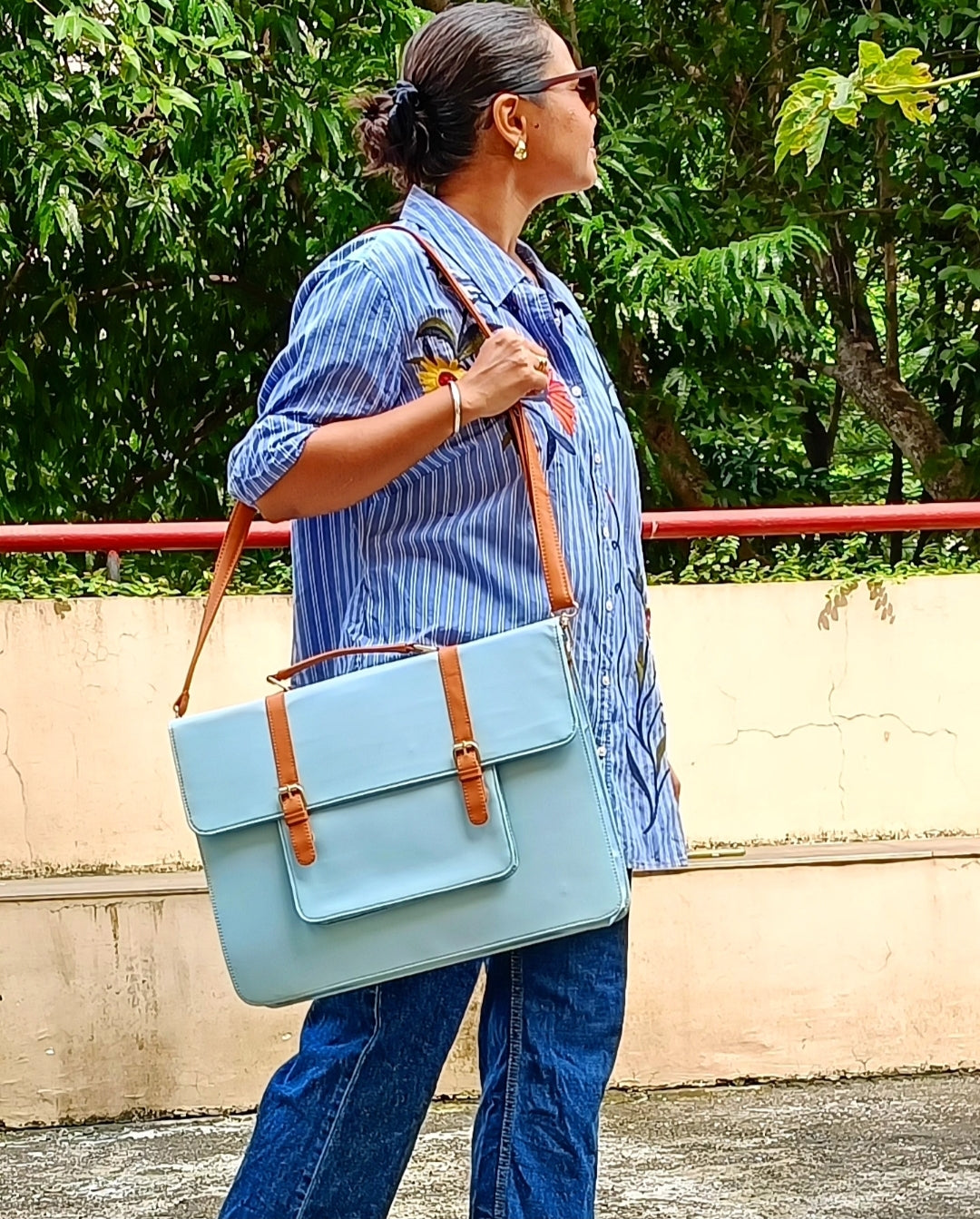 Verde Lakhsya Laptop Bag