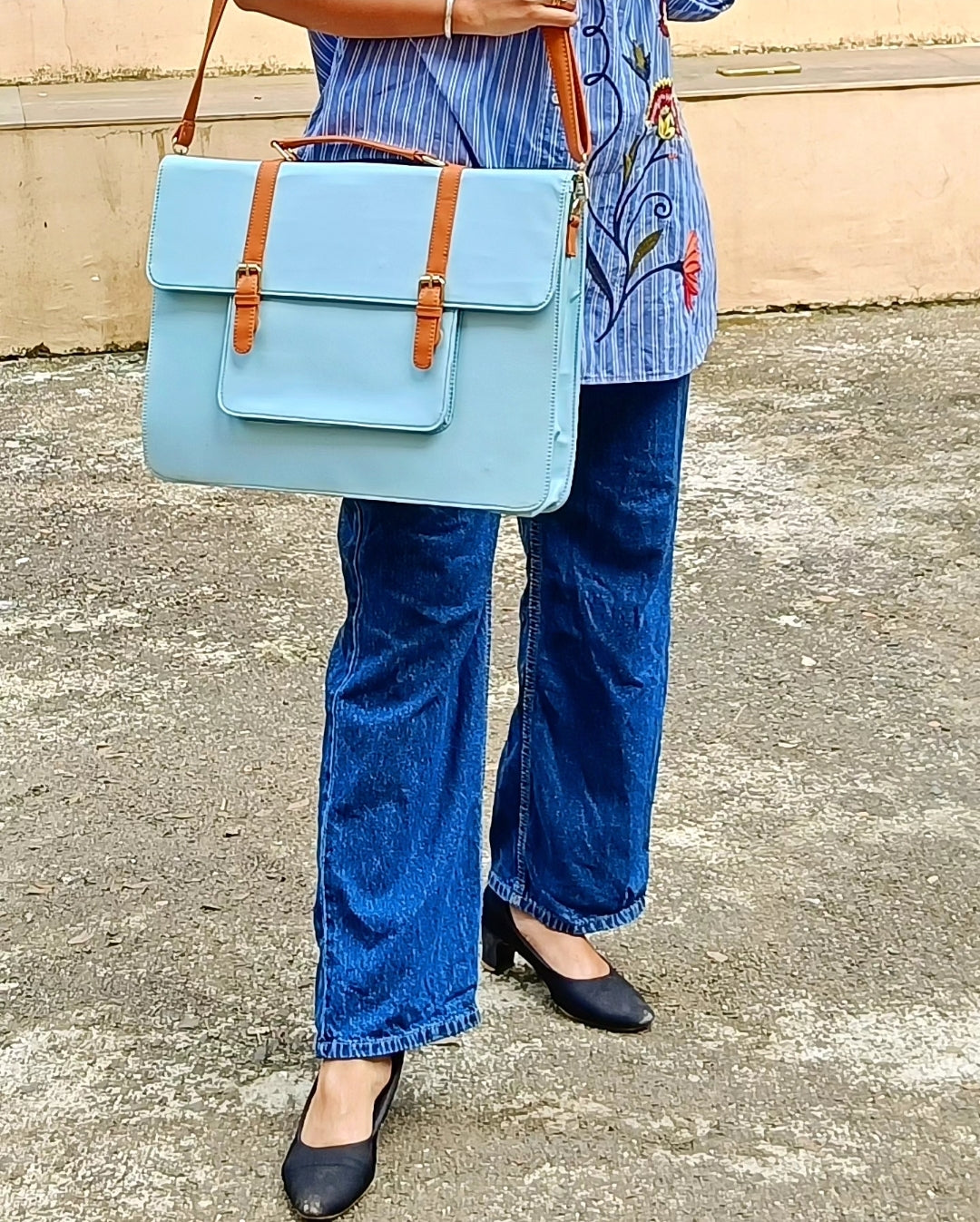 Verde Lakhsya Laptop Bag