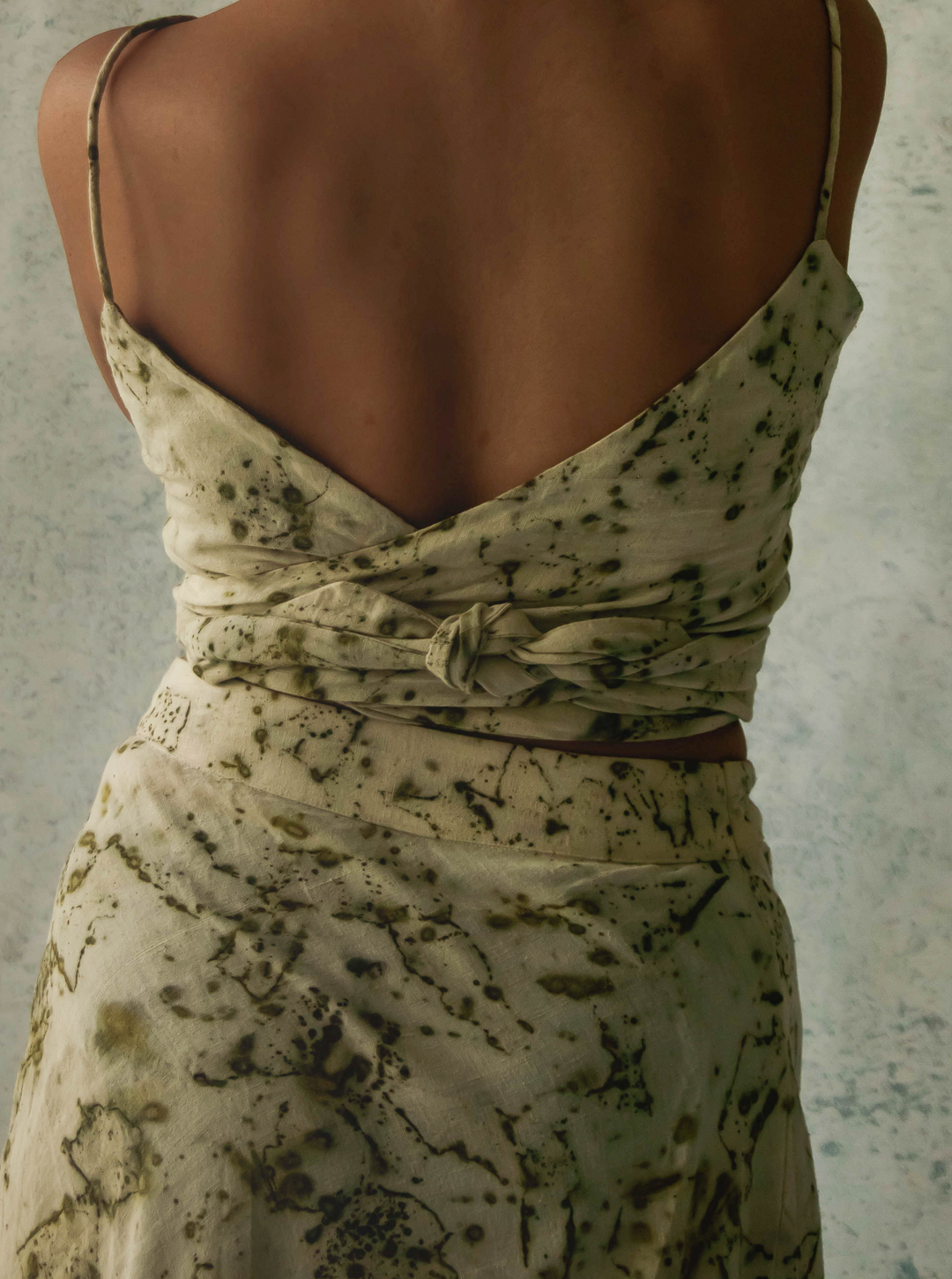 Unborn Studio Bits of green - Buckle-me-up skirt