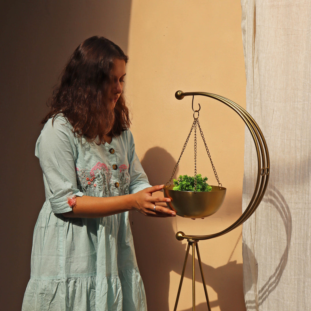 Muun Home tripod planter - Gold and White Marble