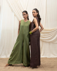 AKASHI Solid Jumpsuit with back detailing