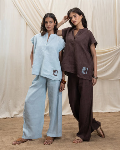 AKASHI Linen v neck top and pleated drawsing pant set 
