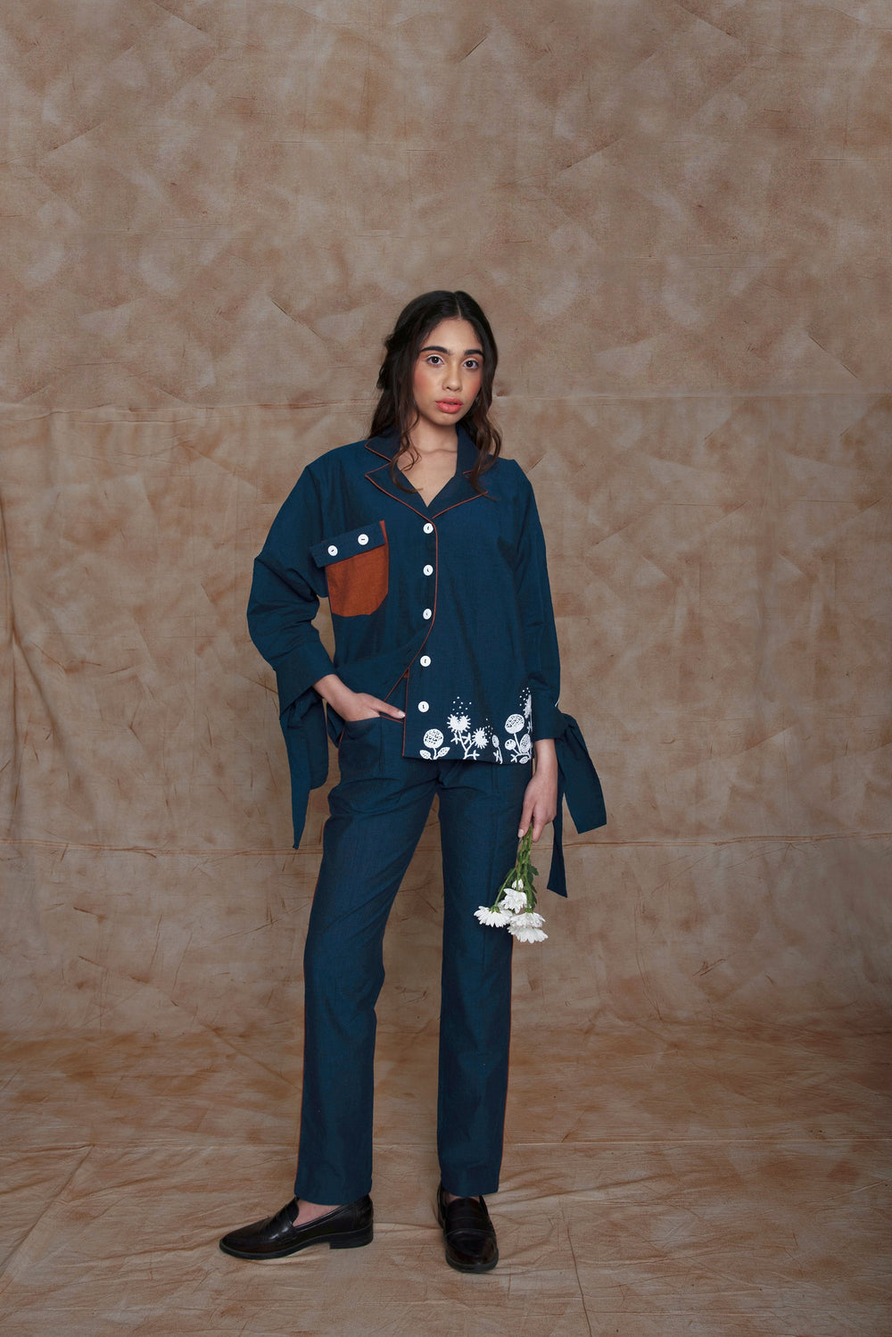 anushé pirani Triangular Yoke Pants