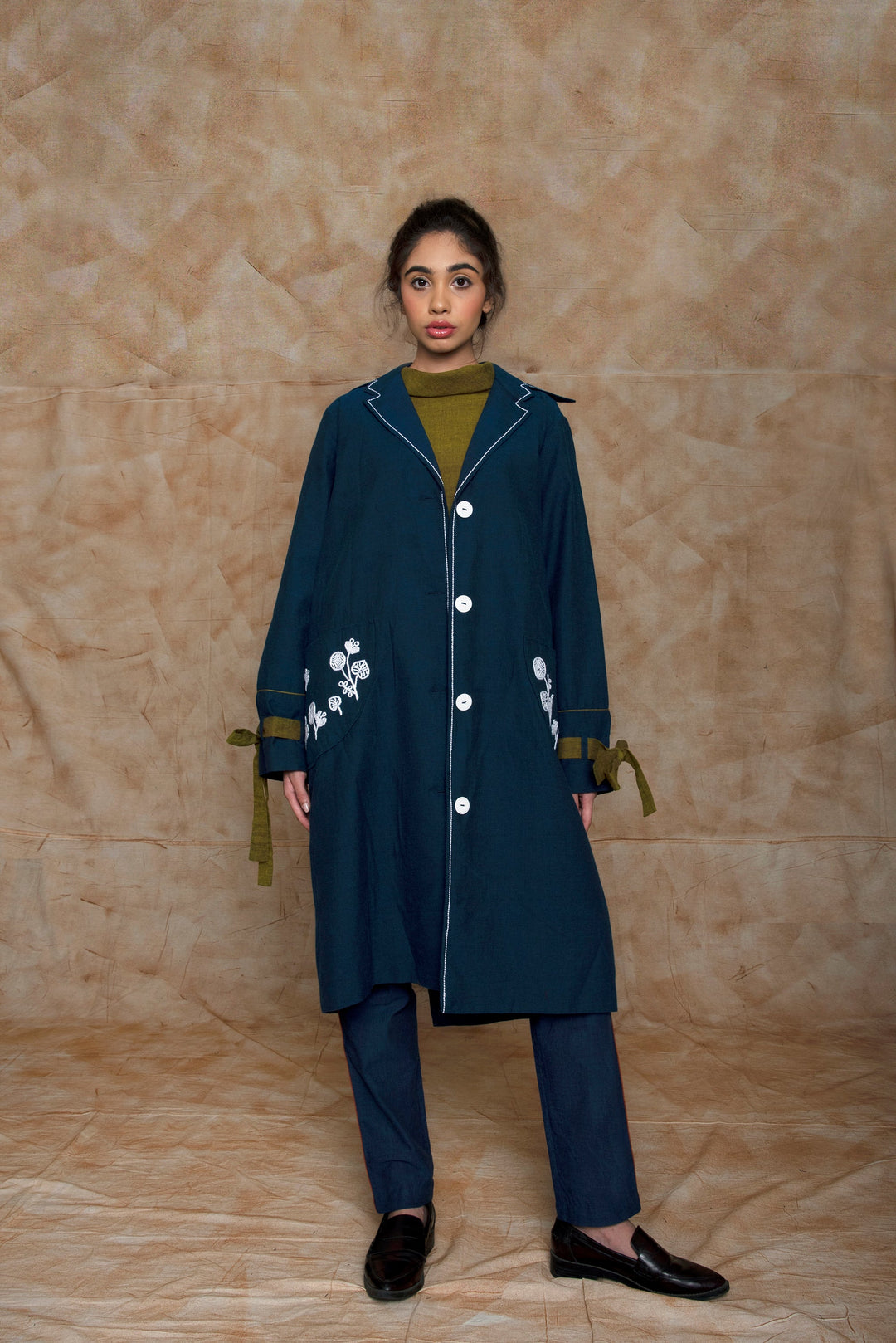 Anushe Pirani Trench With Side Pockets
