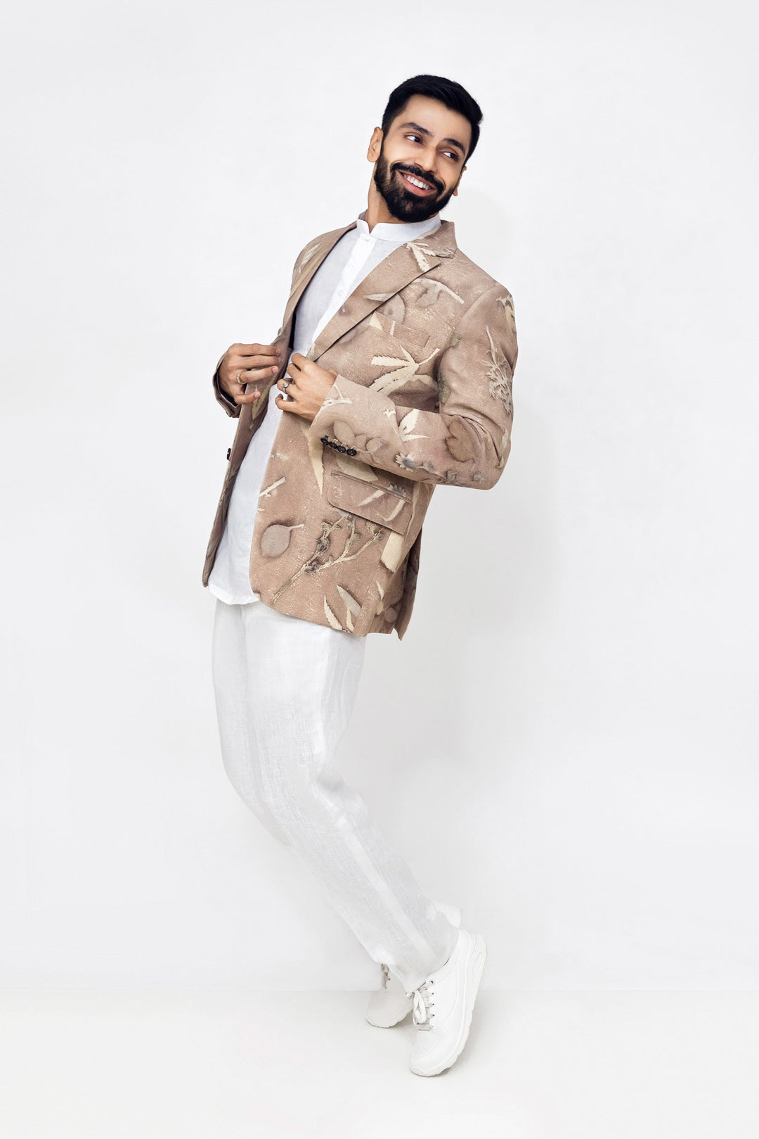 Adam Leaves Bilvaa - Men’s Hemp Blazer