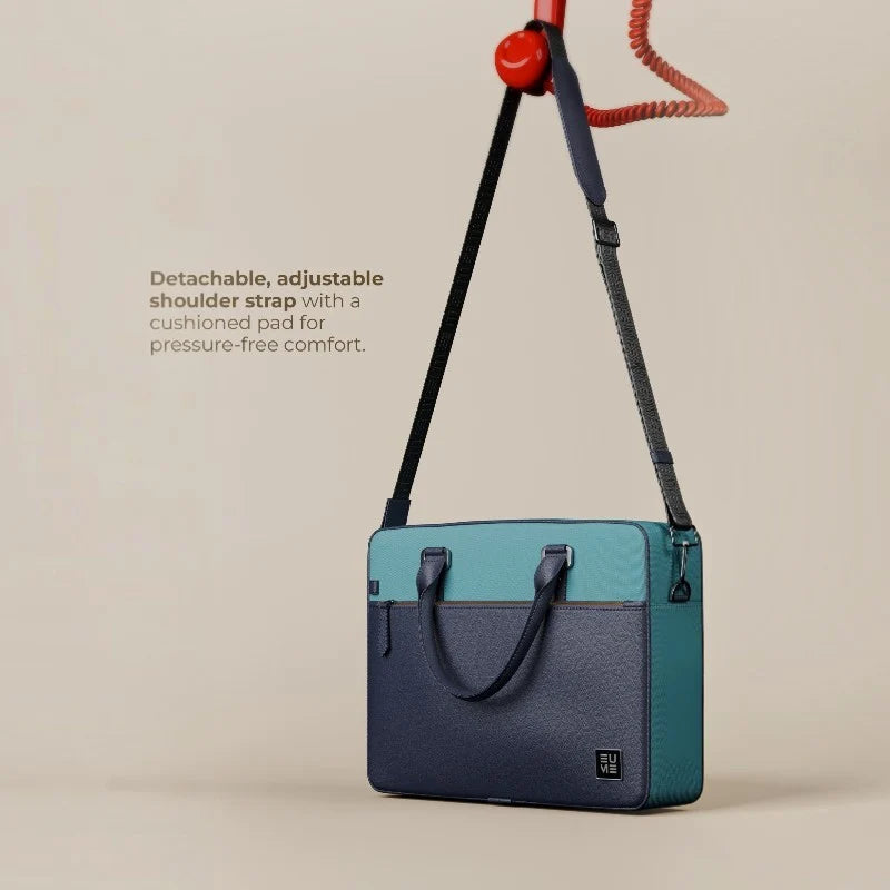 Eume Commute Messenger Bag