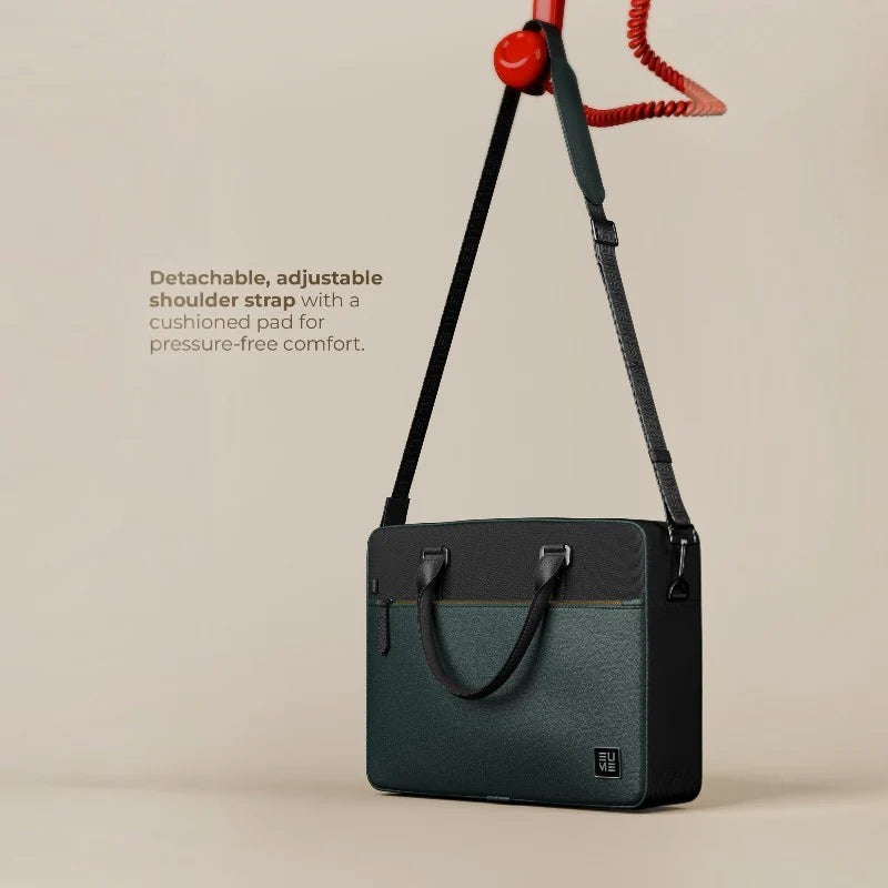 Eume Commute Messenger Bag