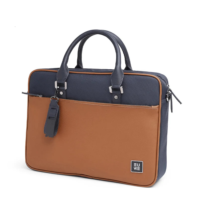 Eume Commute Messenger Bag