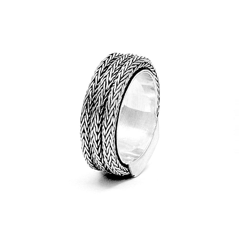 Zardozi woven ring in Sterling silver